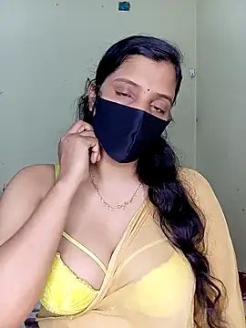 Rose-luckey online show from 11/20/25, 06:30