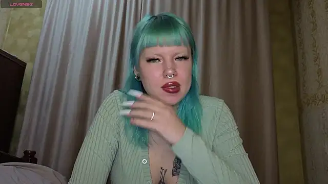 Snapshot of ritaluvswine chatting on 12/04/25, 02:38 ritaluvswine online show from 12/04/25, 02:38