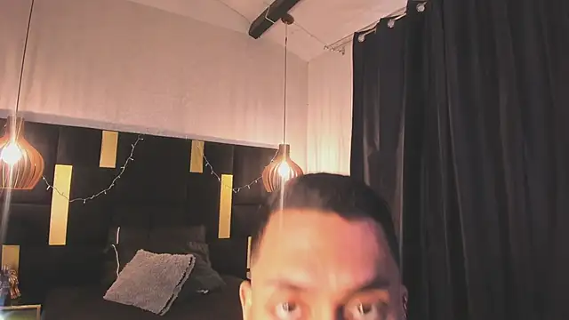 Lucio  Fox online show from 12/21/25, 12:29