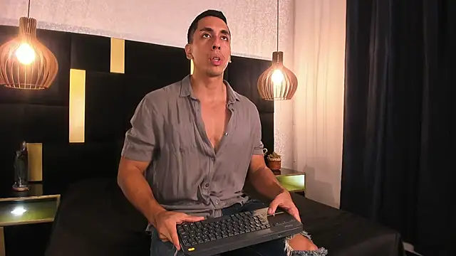 Lucio  Fox online show from 03/24/26, 12:05