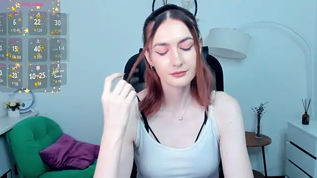 Snapshot of EasterBlink chatting on 12/05/25, 11:31 EasterBlink online show from 12/05/25, 11:31