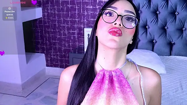 Snapshot of lissafeniix_ chatting on 09/18/25, 10:18 lissafeniix online show from 09/18/25, 10:18