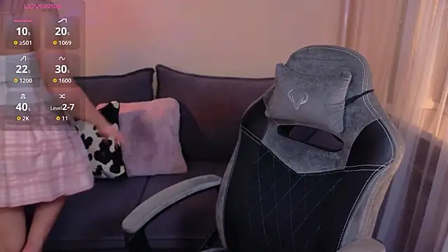 CarolineGuthrie online show from 03/19/26, 03:01