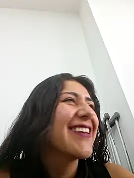 CAROLINE  07 online show from 12/03/25, 01:32