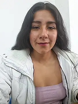 CAROLINE  07 online show from 12/01/25, 12:06