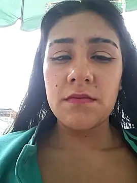 Snapshot of CAROLINE__07 chatting on 09/19/25, 07:29 CAROLINE 07 online show from 09/19/25, 07:29