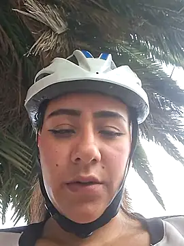 CAROLINE  07 online show from 03/07/26, 12:21