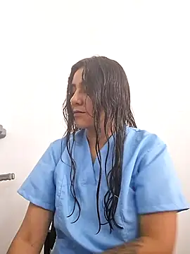 CAROLINE  07 online show from 01/15/26, 01:36