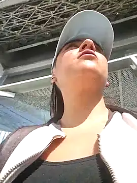 CAROLINE  07 online show from 03/15/26, 01:18