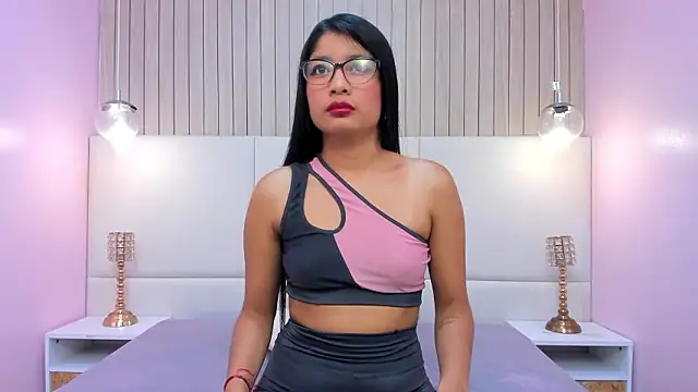 MelanyWayne  online show from 03/25/26, 06:51