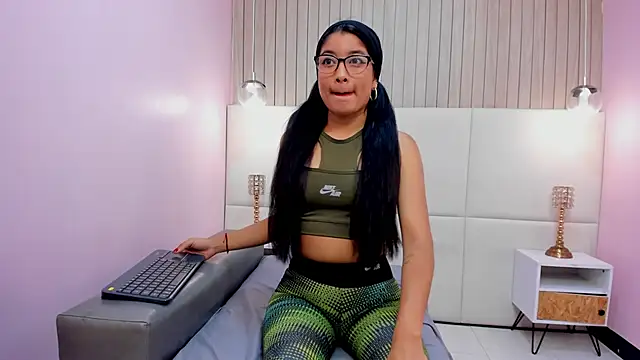 MelanyWayne  online show from 01/16/26, 06:45