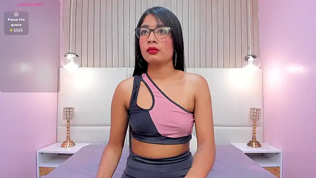 MelanyWayne  online show from 02/19/26, 06:49