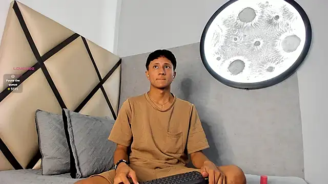  Leohot  online show from 09/11/25, 03:17