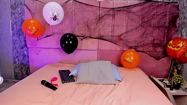 IrinaMonroee online show from 10/29/25, 12:42