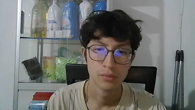 Kevintdx online show from 09/18/25, 02:47