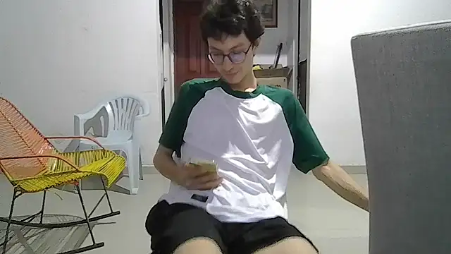 Kevintdx online show from 03/26/26, 02:32