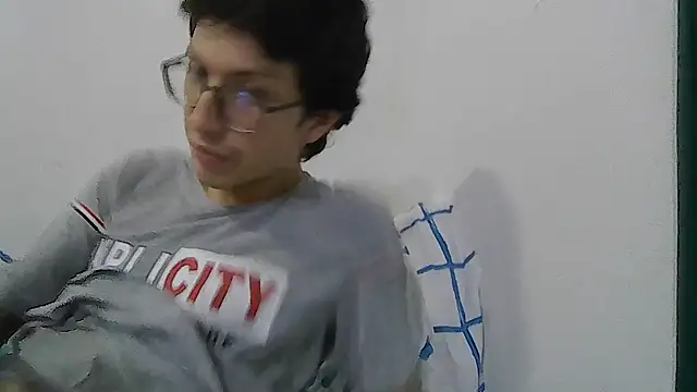 Kevintdx online show from 04/13/26, 02:04