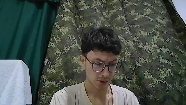 Kevintdx online show from 10/26/25, 02:34