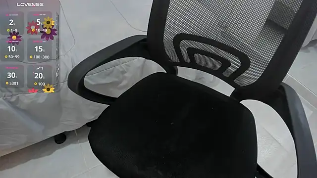  shaiira online show from 09/18/25, 04:43