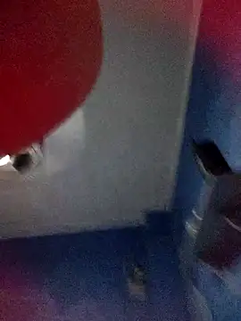 Feelineducentre online show from 11/03/25, 08:34