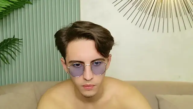 Snapshot of Jefrey_Carter chatting on 10/04/25, 08:43 Jefrey Carter online show from 10/04/25, 08:43