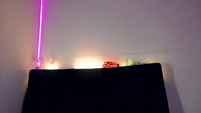Snapshot of Megan_Gil_ chatting on 07/16/26, 09:34 Megan Gil online show from 07/16/26, 09:34