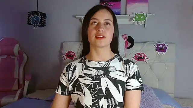 Zaaida  online show from 10/25/25, 12:50