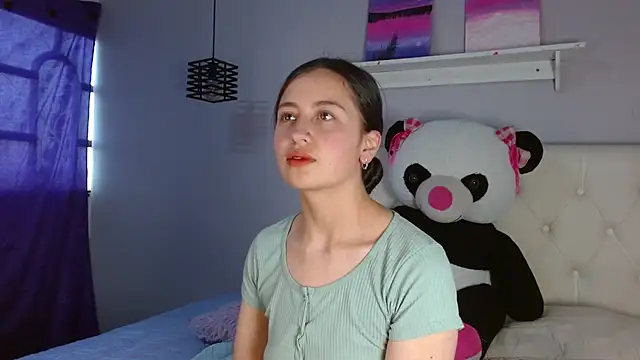 Zaaida  online show from 10/22/25, 01:43