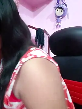 Redchery online show from 04/21/26, 04:57