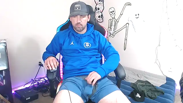 Snapshot of TypicalDepot5 chatting on 11/02/25, 10:20 TypicalDepot5 online show from 11/02/25, 10:20