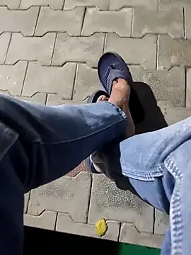 monty935 online show from 11/10/25, 01:05