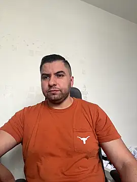 Snapshot of raulgzz4 chatting on 04/04/26, 07:20 raulgzz4 online show from 04/04/26, 07:20