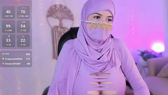 Snapshot of salma_isawwii chatting on 09/25/25, 01:17 salma isawwii online show from 09/25/25, 01:17