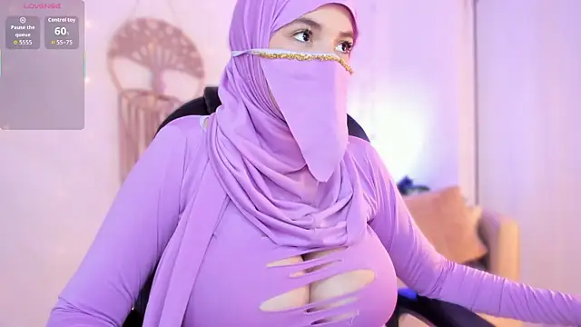 salma isawwii online show from 12/15/25, 02:56