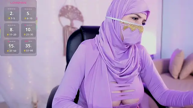 Snapshot of salma_isawwii chatting on 09/26/25, 01:51 salma isawwii online show from 09/26/25, 01:51