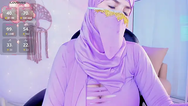 Snapshot of salma_isawwii chatting on 10/09/25, 02:06 salma isawwii online show from 10/09/25, 02:06