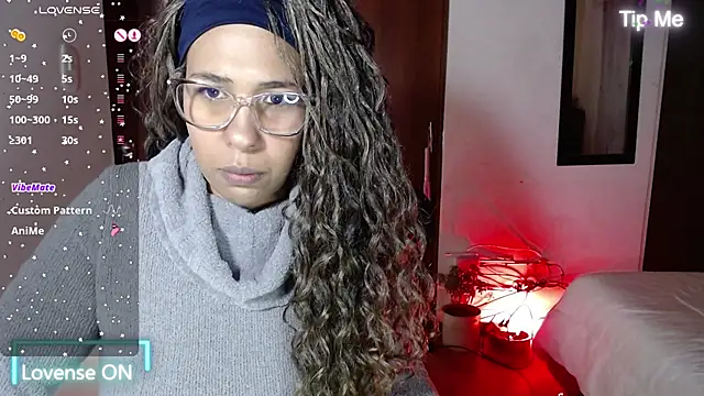 IVONNE COLLINS33 online show from 03/19/26, 12:21