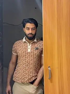 hottestboy03 online show from 02/12/26, 06:24