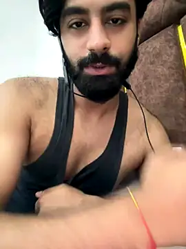 Snapshot of hottestboy03 chatting on 10/02/25, 05:44 hottestboy03 online show from 10/02/25, 05:44