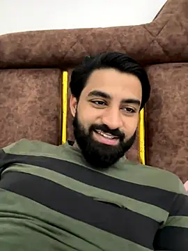 hottestboy03 online show from 11/04/25, 08:07