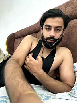 Snapshot of hottestboy03 chatting on 10/03/25, 05:20 hottestboy03 online show from 10/03/25, 05:20