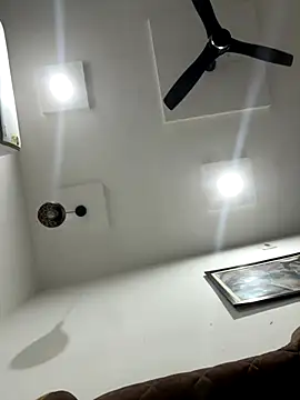 hottestboy03 online show from 11/29/25, 06:02