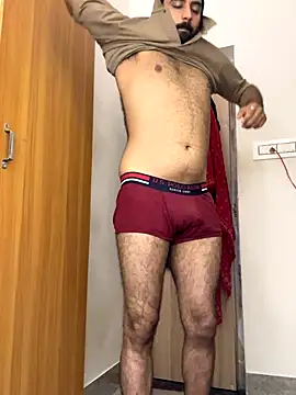 hottestboy03 online show from 11/02/25, 09:36