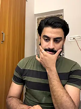 hottestboy03 online show from 11/01/25, 09:30