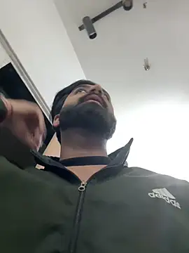 hottestboy03 online show from 01/16/26, 11:25