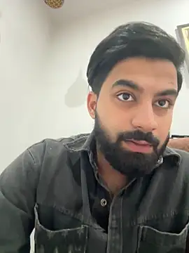 hottestboy03 online show from 12/18/25, 06:18