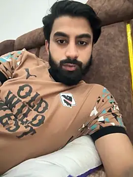 Snapshot of hottestboy03 chatting on 10/12/25, 10:05 hottestboy03 online show from 10/12/25, 10:05