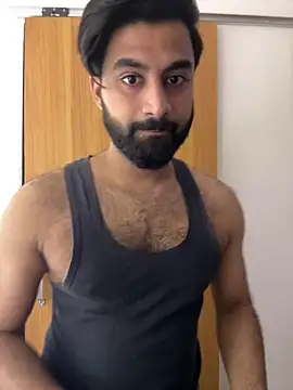 hottestboy03 online show from 12/16/25, 09:46