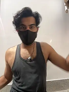 Snapshot of hottestboy03 chatting on 09/11/25, 04:56 hottestboy03 online show from 09/11/25, 04:56