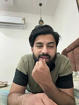 hottestboy03 online show from 02/25/26, 10:37